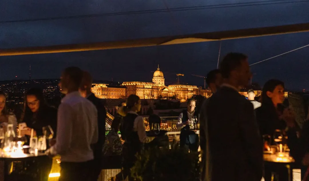 legter-rooftop-bar