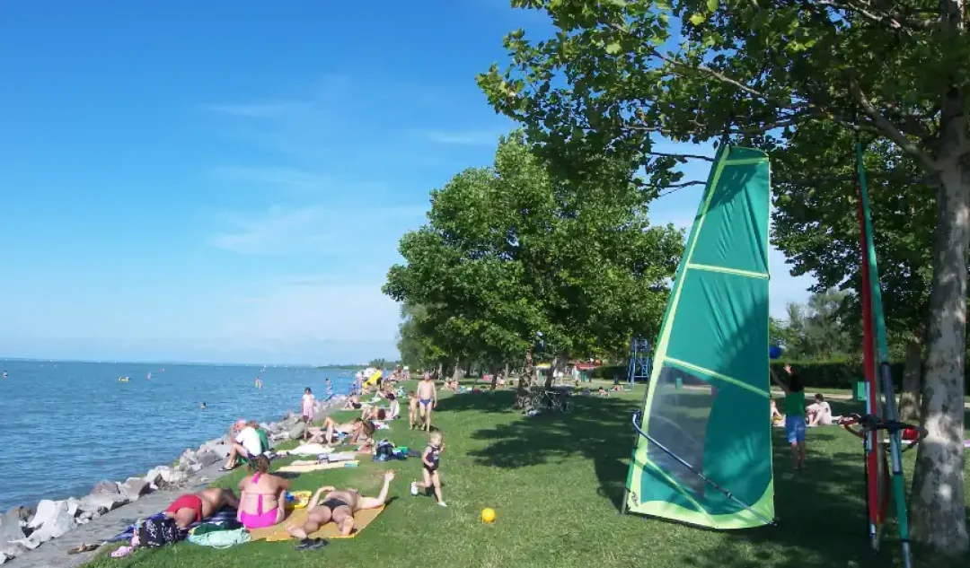 tancsics-szabadstrand-zamardi